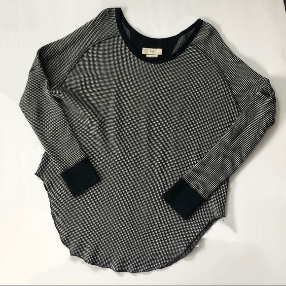 Aritzia TNA Thermal Top - Picture 1 of 6